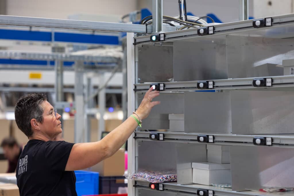 web_TRANSITIC_MrLogistique_20230523_013@ACHphoto (1) GPE - Transitic Systems - Pick to light